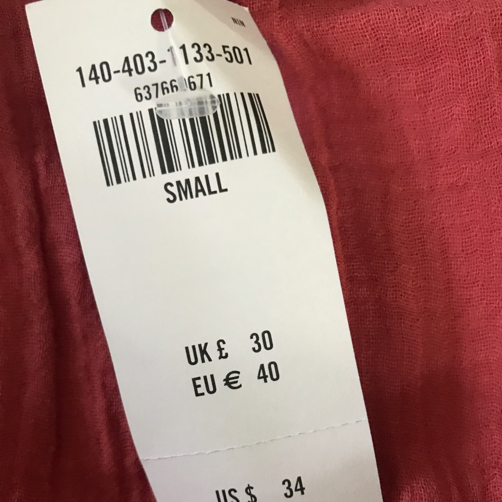 Abercrombie  button front cami crop top - Picture 7 of 7